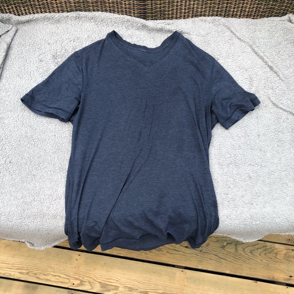 Lululemon V